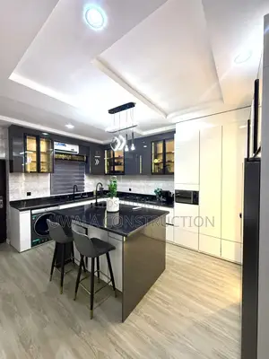 Spacious 4-Bedroom Apartment