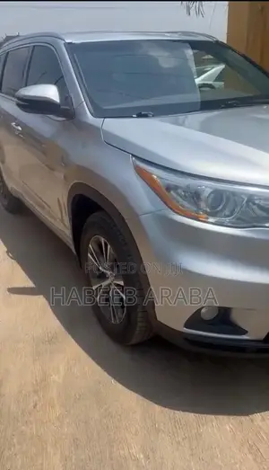 Toyota Highlander 2016 Silver