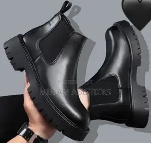 Unisex Handmade Footwears.
