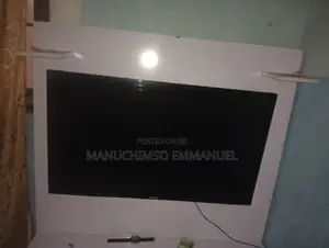 42 Inches TV