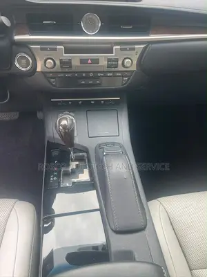 Lexus ES 350 FWD 2015 Beige