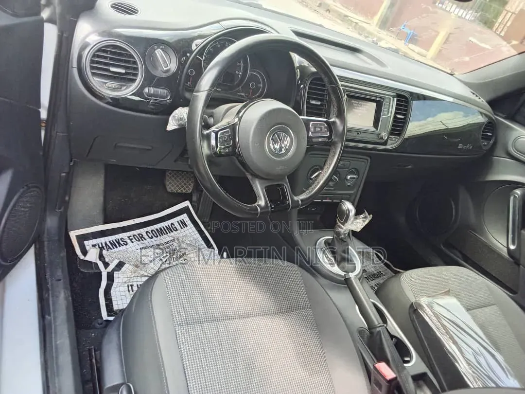 Volkswagen Beetle 2015 White