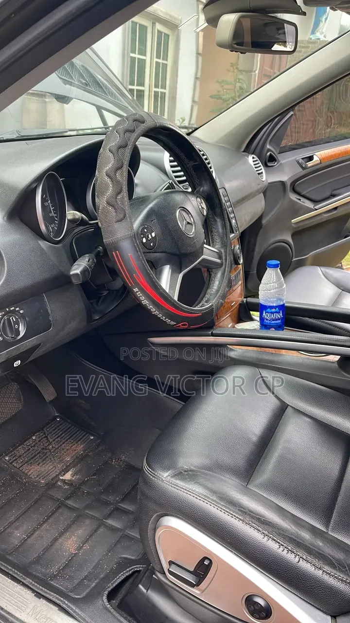Mercedes-Benz M Class 2009 Black