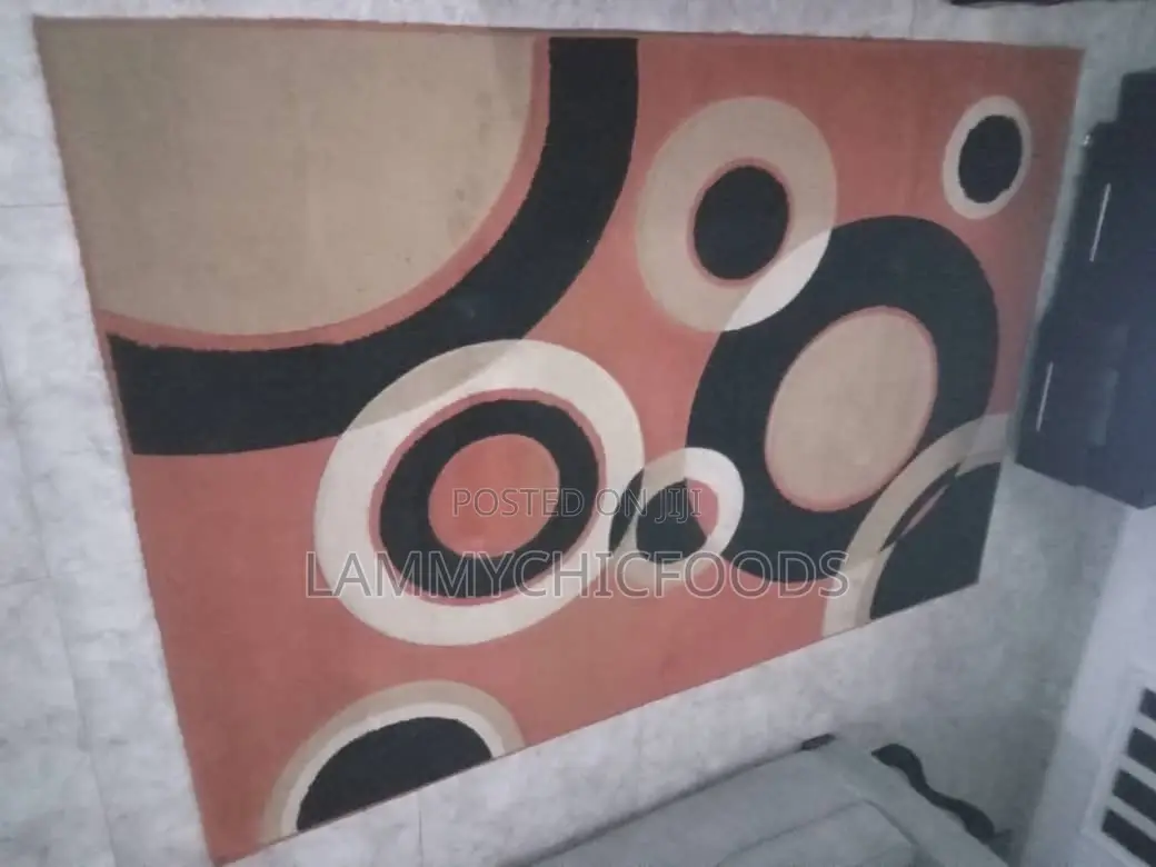 Centre Rug