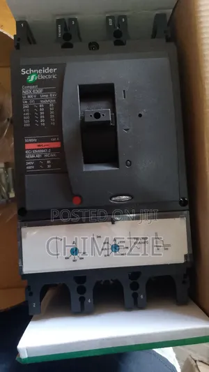 630amps 3pole Breaker Schneider