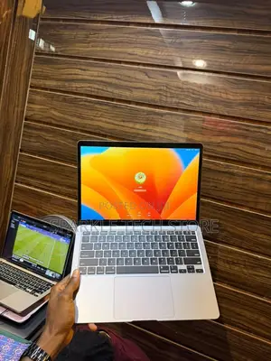 Laptop Apple MacBook Air 2020 8GB Apple M1 SSD 256GB