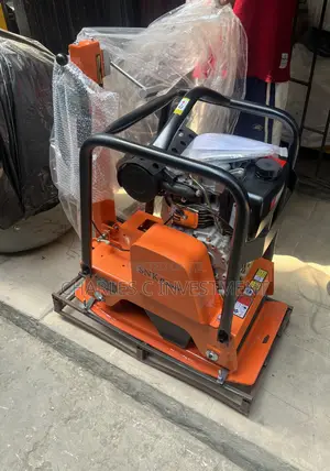 C160 Reversible Vibratory Plate Compactor Machine