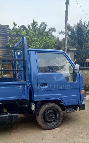 Toyota Dyna 150 Truck
