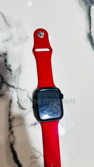 Apple Watch Series 8 45mm GPS - 2 Years Used - Red Band