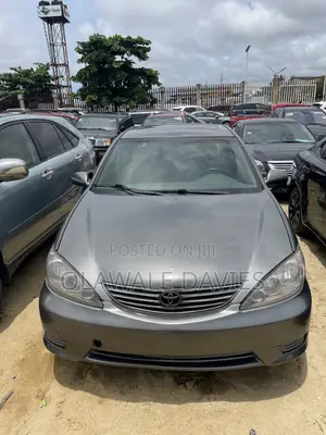 Toyota Camry 2005
