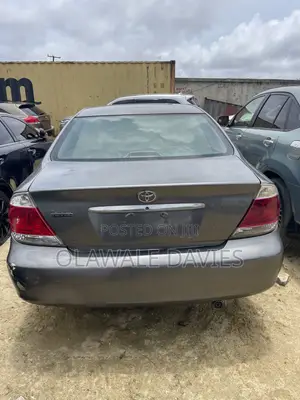 Toyota Camry 2005