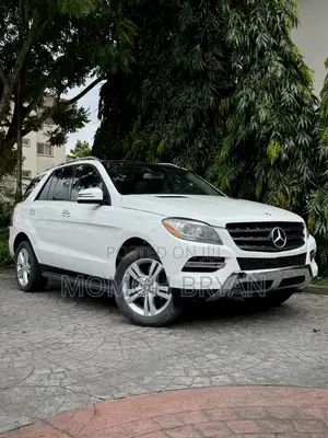 Mercedes-Benz M Class ML350 4MATIC 4dr SUV AWD (3.5L 6cyl 7A) 2015
