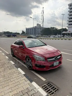 Mercedes-Benz CLA-Class CLA 250 4MATIC Sedan 2016 Red