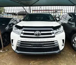 Toyota Highlander Limited 4x2 V6 (3.5L 6cyl 8A) 2018 White