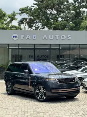 Land Rover Range Rover Vogue 2023 Black