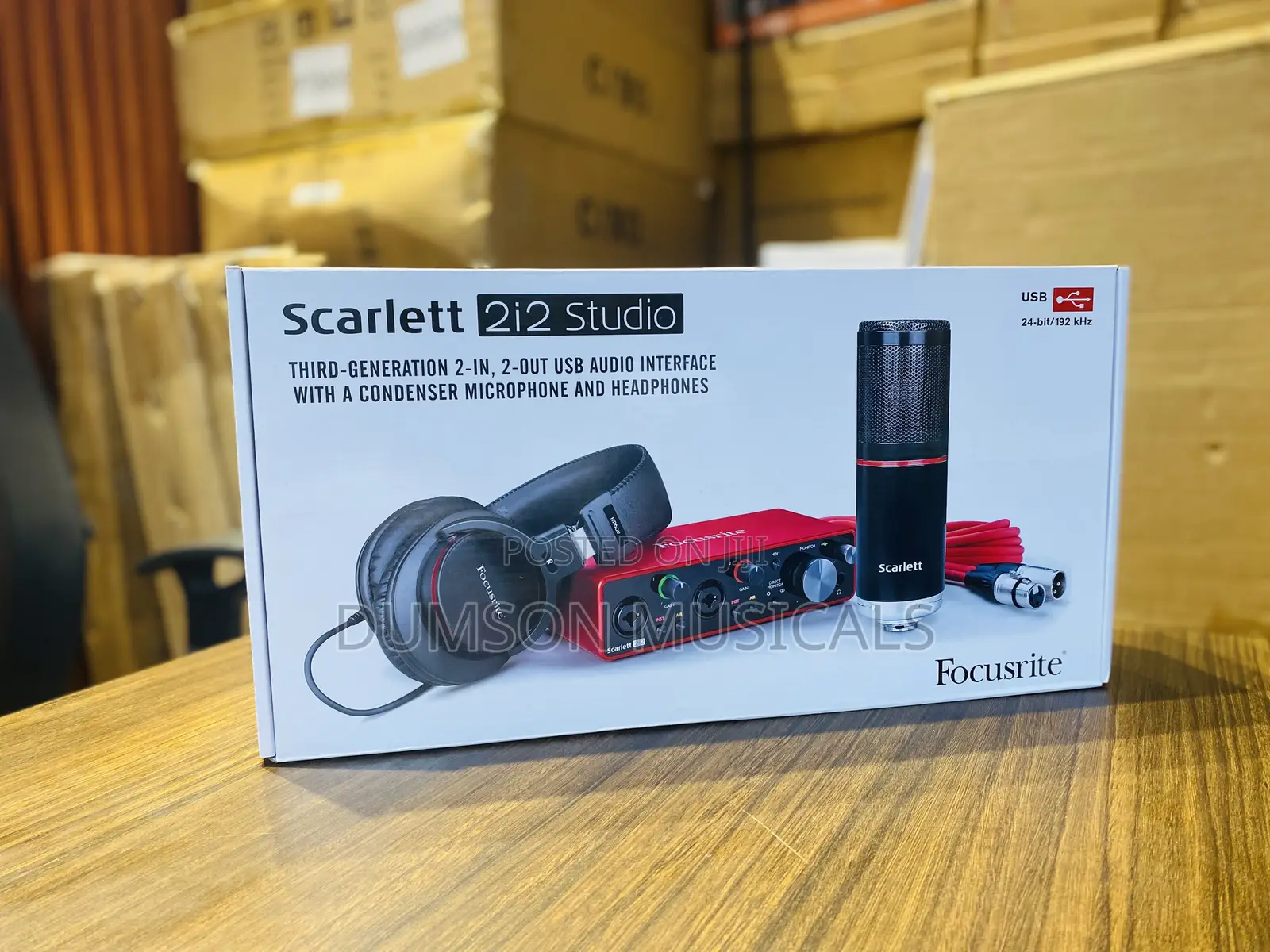 Focusrite Scarlett 2i2 Studio Bundle 3rd Gen