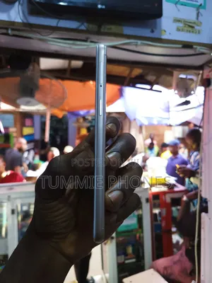 Oppo A57 32 GB
