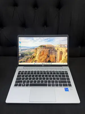 Laptop HP ProBook 440 G8 16GB Intel Core i5 SSD 512GB