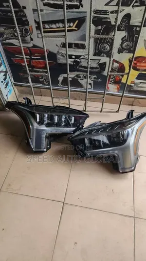 Head Light for Toyota Tundra 2025