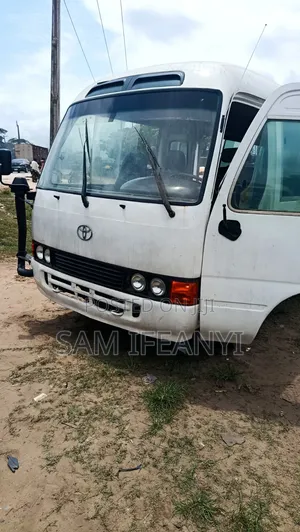Toyota Coaster 2010 White