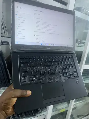 Laptop Dell Latitude 7450 8GB Intel Core i5 SSD 256GB