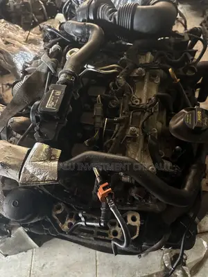 Range Rover Velar Engine Four Cylinder, Four Plug Engine Complete