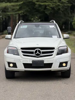 Mercedes-Benz GLK-Class 350 4MATIC 2010 White