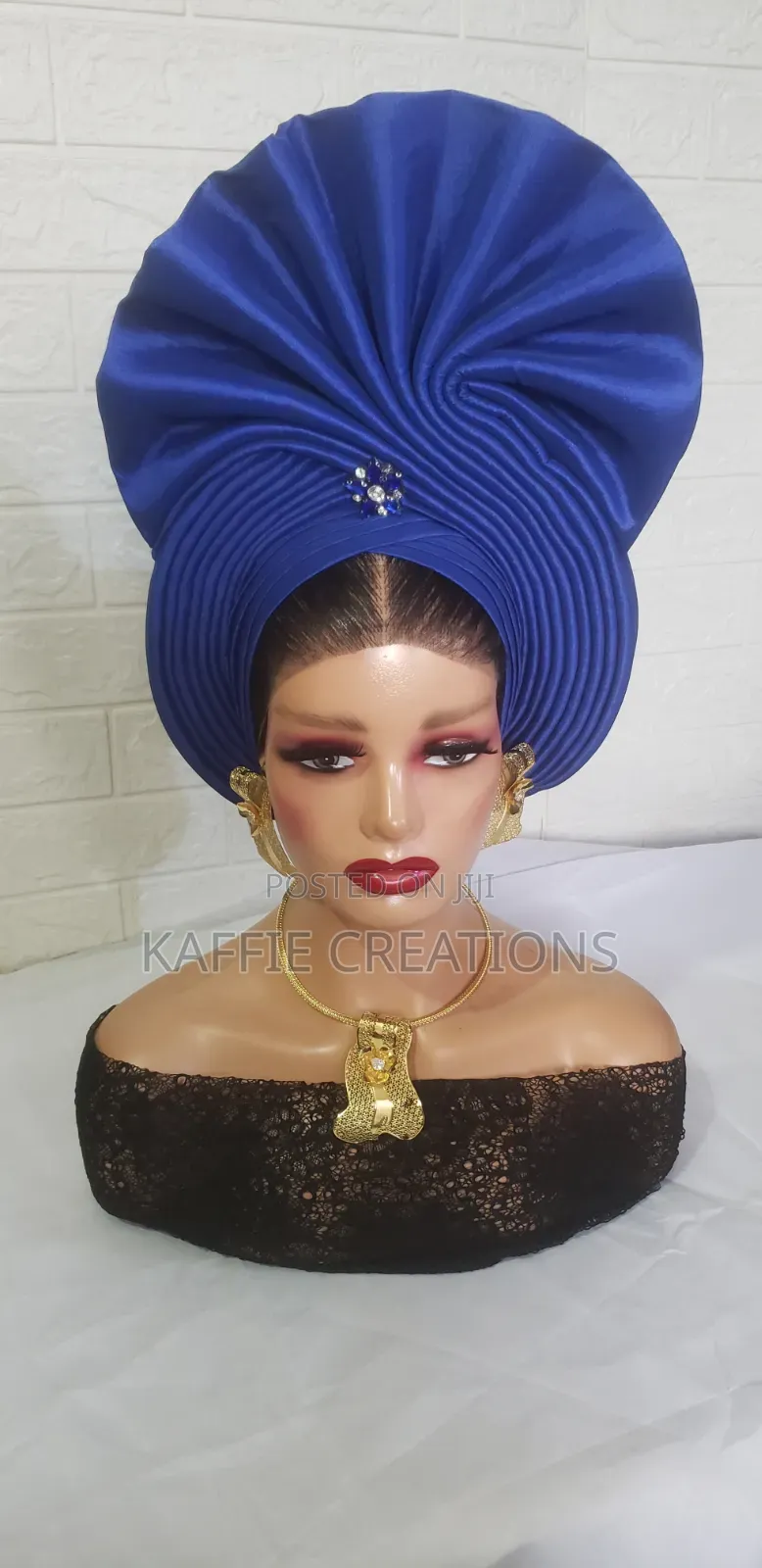 Two Royal Autogele