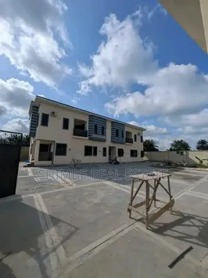 2bdrm Duplex in Shelter Afrique, Uyo for rent