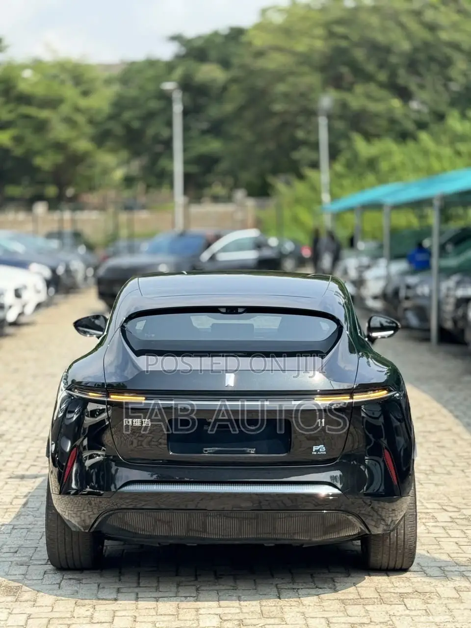New Avatr 11 2025 Black