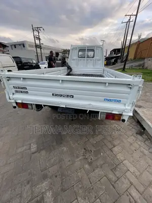 Mazda Bongo 2010 White