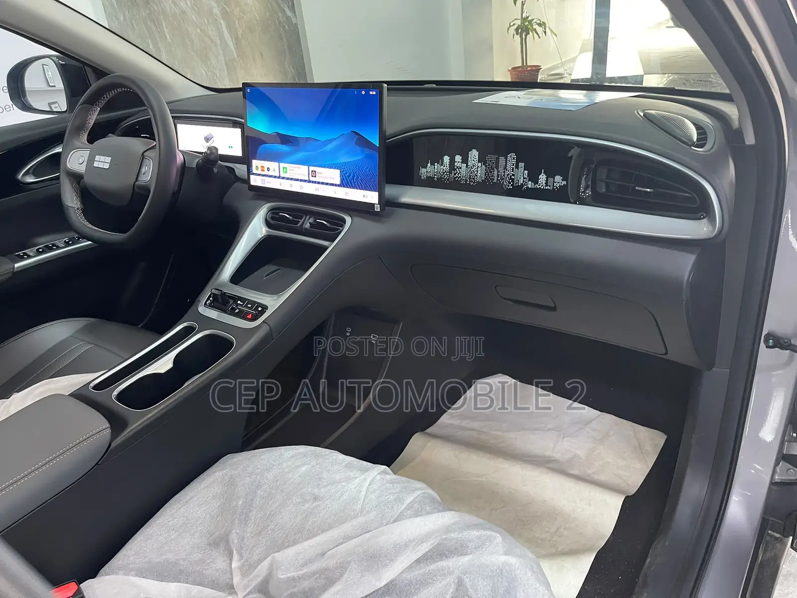 New Geely EX2 2026 Gray