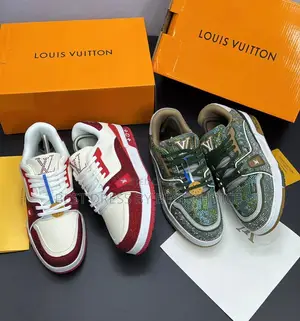 Louis Vuitton Men's Sneakers Hot Sale 