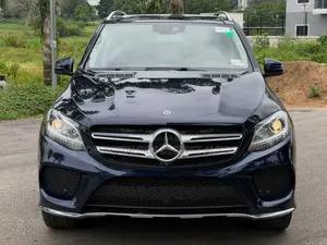 Mercedes-Benz GLE-Class GLE 350 2019 Blue