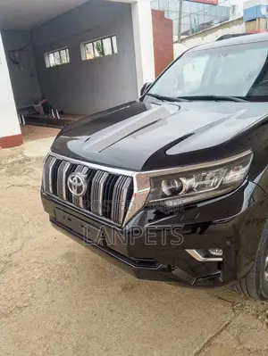 Toyota Land Cruiser Prado 2019 Black