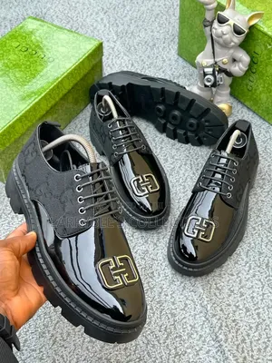 Cucci Shoe