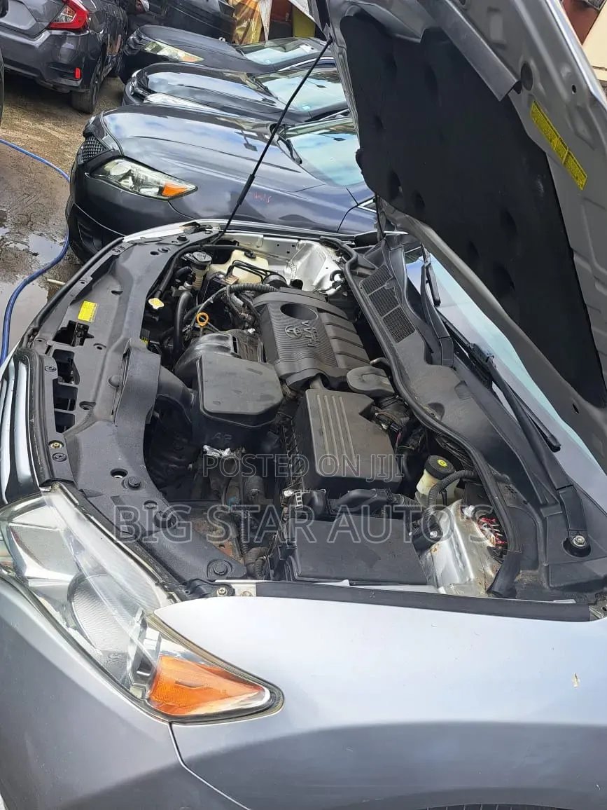 Toyota Venza 2011 Silver
