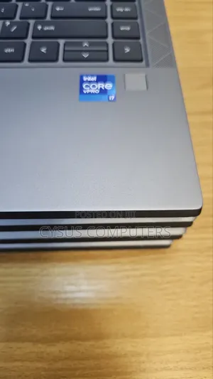 Laptop HP ZBook Firefly G8 16GB Intel Core i7 SSD 512GB