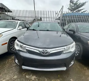 Toyota Camry LE 4dr Sedan (2.5L 4cyl 6A) 2014 Gray
