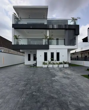 5bdrm Duplex in Gwarinpa for sale