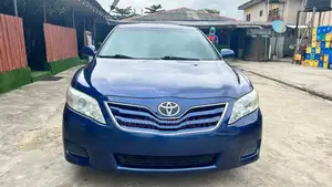 Toyota Camry LE 4dr Sedan (2.5L 4cyl 6AM) 2010 Blue