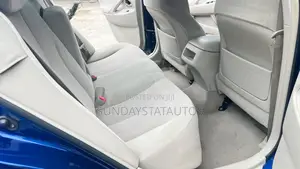 Toyota Camry LE 4dr Sedan (2.5L 4cyl 6AM) 2010 Blue