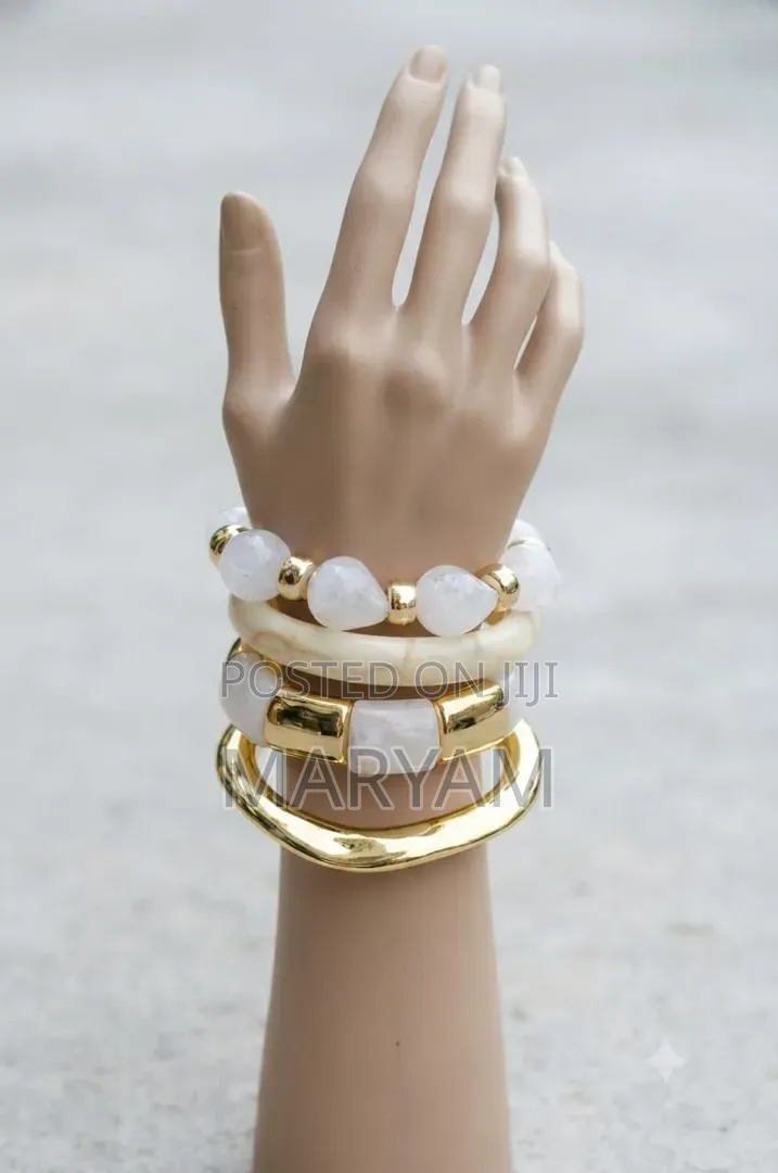 Marble-Effect Acrylic Bangle Stack Set