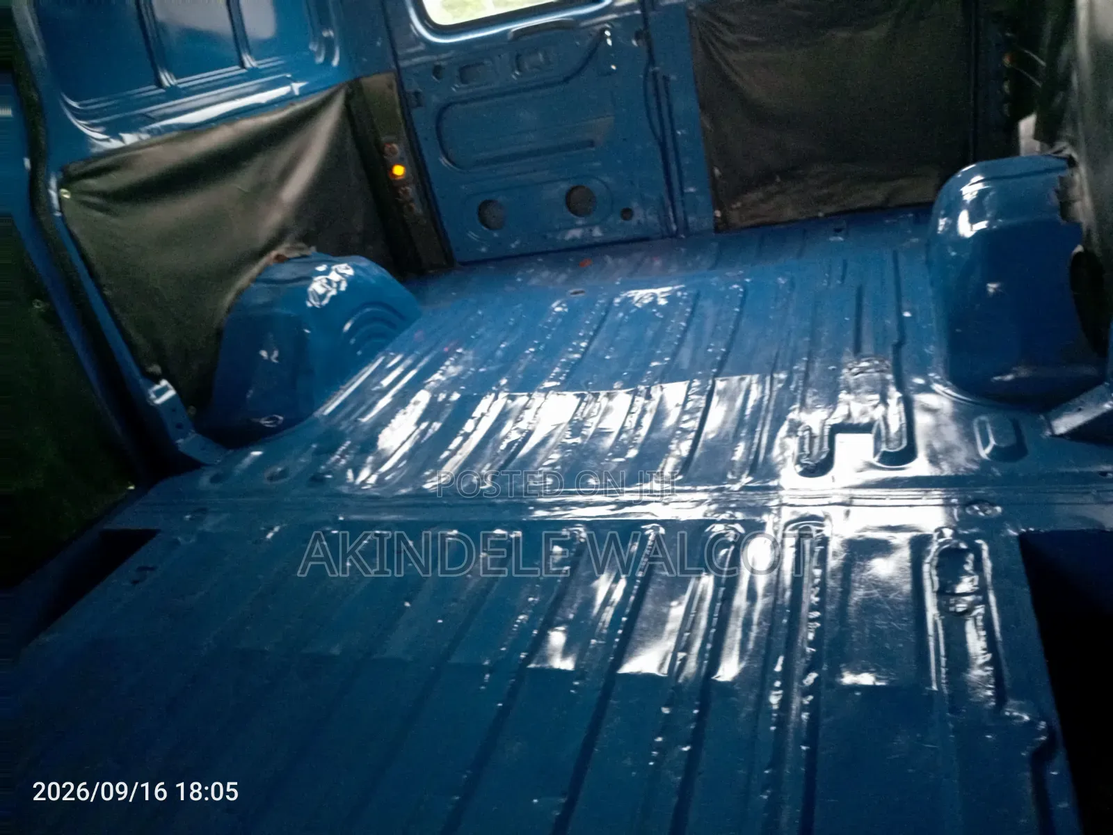 Ford Transit 2000 Blue