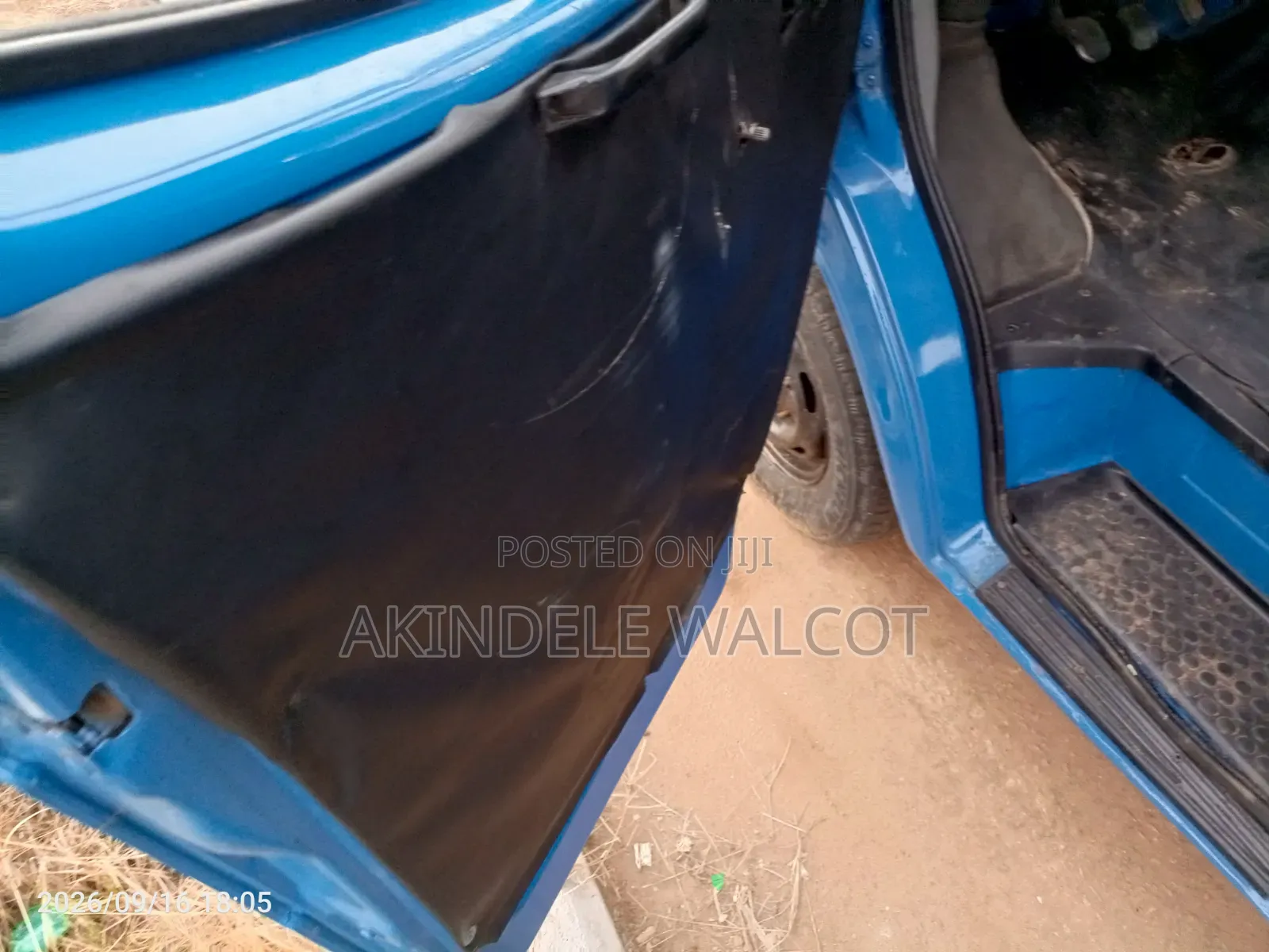 Ford Transit 2000 Blue