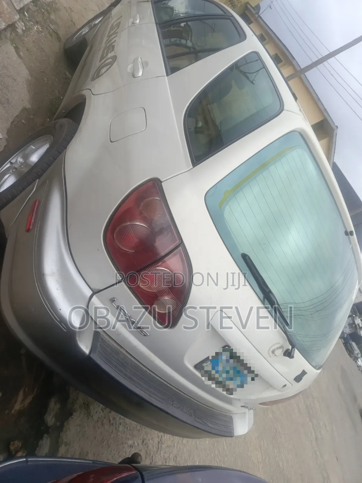 Lexus RX 2000 White