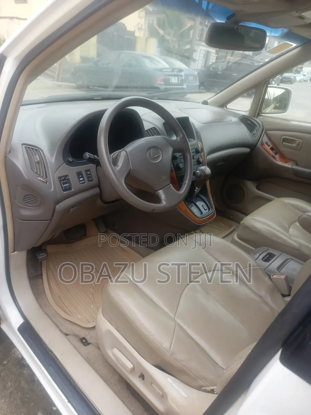 Lexus RX 2000 White