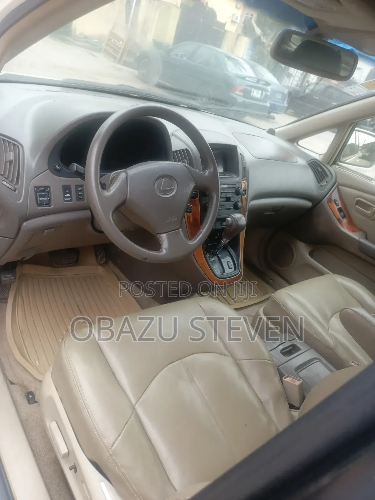 Lexus RX 2000 White