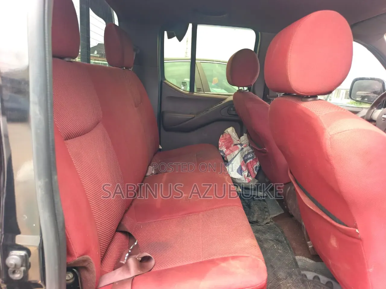 Nissan Navara 2013 Black