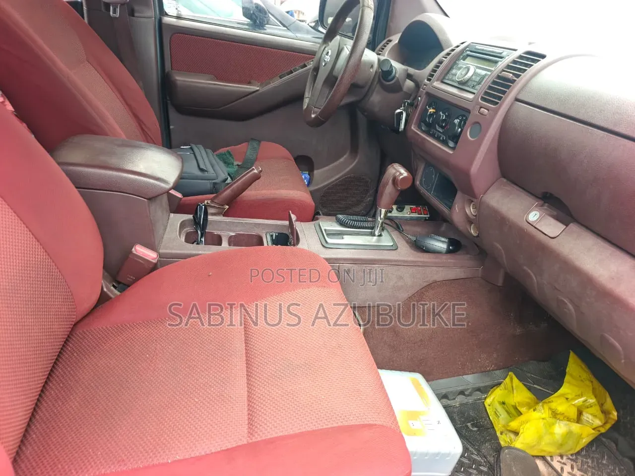 Nissan Navara 2013 Black
